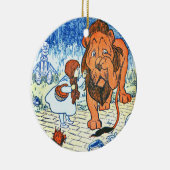 ヴィンテージのオズの魔法使いのイラストレーション-ドロシー及びライオン セラミックオーナメント (右)