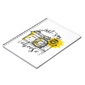 ヴィンテージのカメラはちょうどチーズを言います ノートブック (左側)