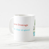 ヴィンテージのキャンピングカーのクリスマスのマグ コーヒーマグカップ (正面左)