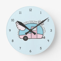 ヴィンテージのキャンピングカートレーラー