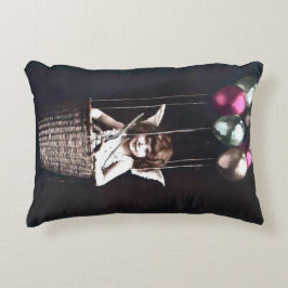 ヴィンテージのキューピッド アクセントクッション