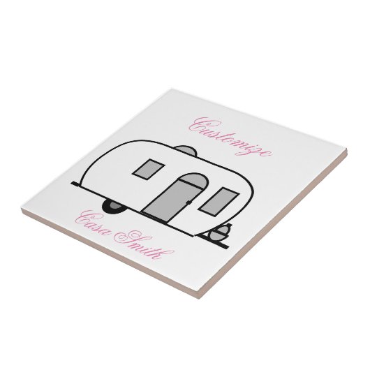 ヴィンテージのクラシックなトレーラーによって円形にされるキャラバン タイル (側面)