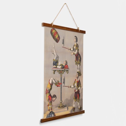 ヴィンテージのグラフィックプリントアクロバティック行為。 吊り下げ型タペストリー (傾斜あり)