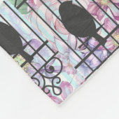 ヴィンテージのストライプなエッフェル塔のコラージュのピンクの花柄 フリースブランケット (角)