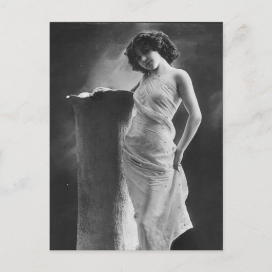 ヴィンテージのセクシーなビクトリア時代の少女写真 ポストカード (正面)