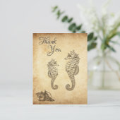 ヴィンテージのタツノオトシゴとコンキ貝の浜辺のサンキュー ポストカード (スタンド正面)