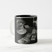 ヴィンテージのタロットの読者のマグ ツートーンマグカップ (正面左)