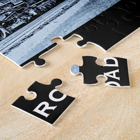 ヴィンテージのチェサピーク及びオハイオ州の鉄道列車エンジン ジグソーパズル (側面)