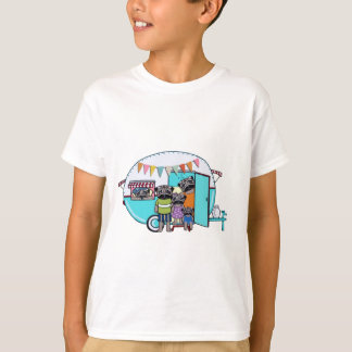 ヴィンテージのトレーラーのパグ Tシャツ