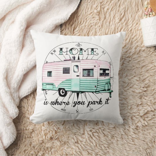 ヴィンテージのトレーラー-それを駐車するところでがあります家 クッション (ブランケット)