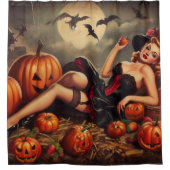 ヴィンテージのハロウィーンのピン留め シャワーカーテン (正面)