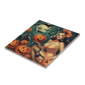 ヴィンテージのハロウィーンのピン留め タイル (側面)