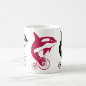 ヴィンテージのバイクのシャチのシャチ コーヒーマグカップ (中央)