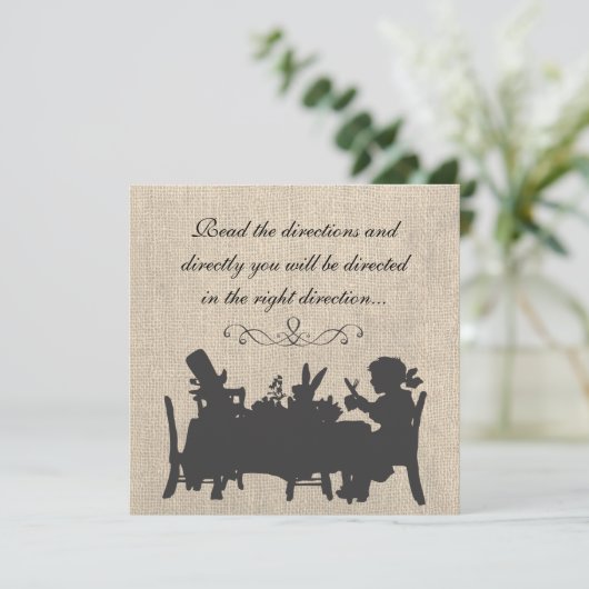 ヴィンテージのバーラップの気違いの帽子屋のお茶会の誕生日 招待状 (スタンド正面)