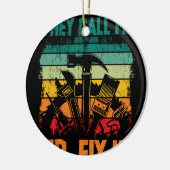 ヴィンテージのパパ彼らは私をミスター・フィックスと呼ぶ セラミックオーナメント (左)