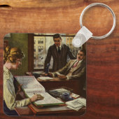 ヴィンテージのビジネスミーティング、エグゼクティブがいるオフィス キーホルダー (裏面)