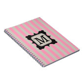 ヴィンテージのピンクのストライプパターン黒のカスタムのモノグラム ノートブック (右側)