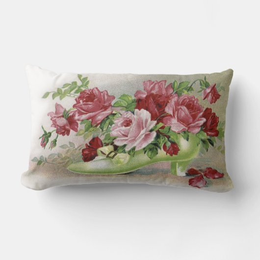 ヴィンテージのピンクのバラおよび靴 ランバークッション (正面)