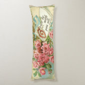 ヴィンテージのピンクのバラの花の聖なる書物、経典の詩 ボディピロー (裏面 (縦))