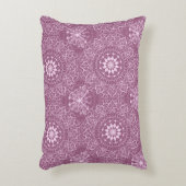 ヴィンテージのピンクパターン アクセントクッション (正面(垂直))