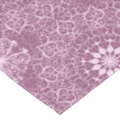 ヴィンテージのピンクパターン テーブルクロス (アングル)