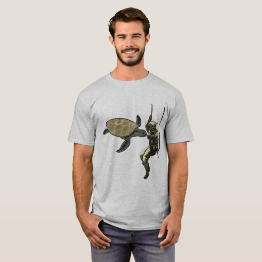 ヴィンテージのヘルメットが巨人のカメでロープに潜る Tシャツ (正面フル)