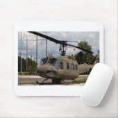 ヴィンテージのベトナム時代のuh1 Hueyの軍隊のチョッパー マウスパッド (マウス)