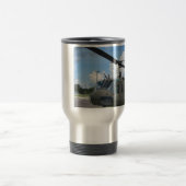 ヴィンテージのベトナムuh1 Hueyの軍隊のヘリコプター トラベルマグ (中央)