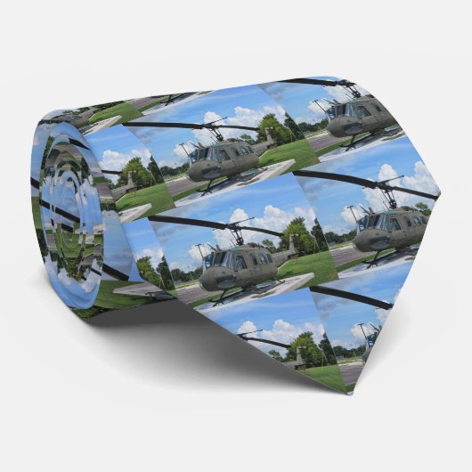 ヴィンテージのベトナムuh1 Hueyの軍隊のヘリコプター ネクタイ (ロール)