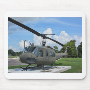 ヴィンテージのベトナムuh1 Hueyの軍隊のヘリコプター マウスパッド
