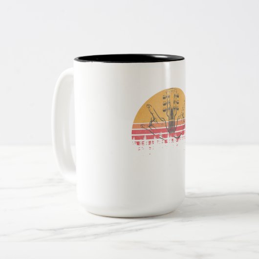 ヴィンテージのベースギタープレーヤーのロックンロールのギタリスト ツートーンマグカップ (正面左)