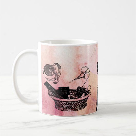 ヴィンテージのミシン及び概念のコーヒーカップ コーヒーマグカップ (左)
