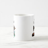 ヴィンテージのミシン及び花柄で縫って下さい コーヒーマグカップ (中央)