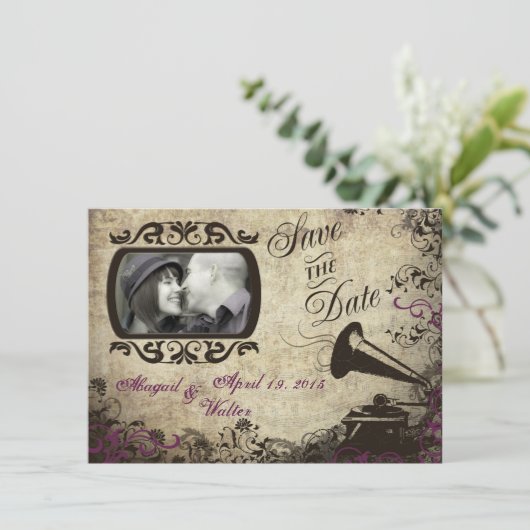 ヴィンテージのレコードプレーヤーの結婚式の保存日付カード セーブザデート (スタンド正面)