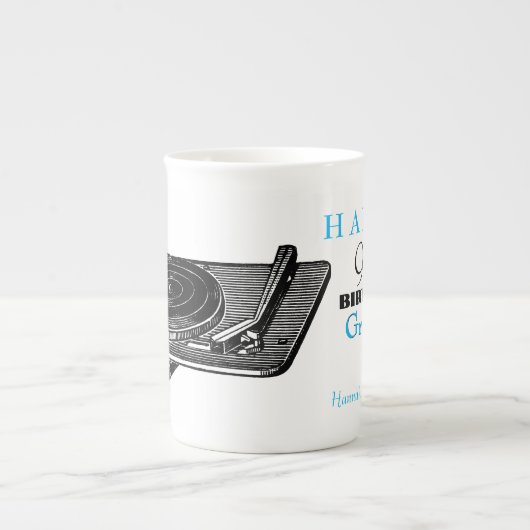 ヴィンテージのレコードプレーヤDJのカスタムな誕生日のマグ ボーンチャイナマグカップ (正面)