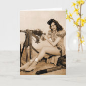 ヴィンテージのレトロの女性機械射撃手の女の子 カード (黄色い花)