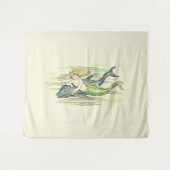 ヴィンテージの人魚がイルカを色付きで泳ぐ タペストリー (正面(横))