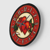 ヴィンテージの入れ墨の芸術のハート ラージ壁時計 (傾斜)