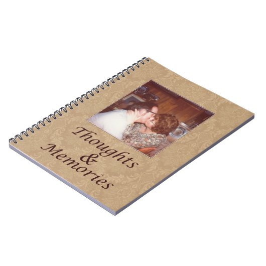 ヴィンテージの写真、思考および記憶と日誌に記して下さい ノートブック (左側)