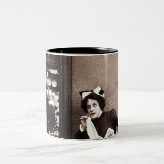 ヴィンテージの喜劇的な会う約束の郵便はがき ツートーンマグカップ (中央)