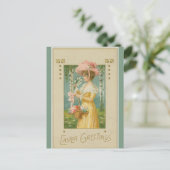 ヴィンテージの女性とイースターエッグの杉の間 ポストカード (スタンド正面)