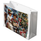 ヴィンテージの子どもたちがクリスマスプレゼントを開く ラージペーパーバッグ (正面アングル)