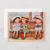 ヴィンテージの子ども達が新聞を取り上げた ポストカード (正面/裏面)