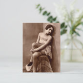 ヴィンテージの少女の写真 ポストカード (スタンド正面)