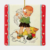 ヴィンテージの少年、子猫をレースする子犬から救う セラミックオーナメント (裏面)