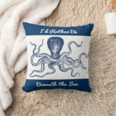 ヴィンテージの巨大なタコのスキューバダイバーの青および白 クッション (ブランケット)