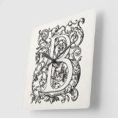 ヴィンテージの手紙Bのモノグラムの羊皮紙"B"のイニシャル スクエア壁時計 (傾斜)