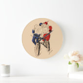 ヴィンテージの接吻を読むタンデム自転車のカップル ラージ壁時計 (ホーム)