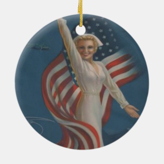 ヴィンテージの旗を持つ愛国心が強い第2次世界大戦の軍隊のナース セラミックオーナメント (裏面)