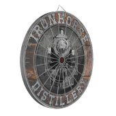 ヴィンテージの木金製鉄馬蒸留所 ダーツボード (正面左)